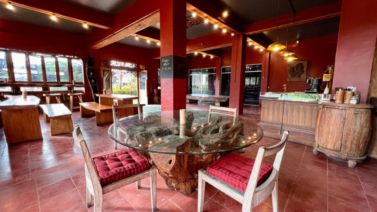 Chakra Tavern ブドゥグル エクステリア 写真