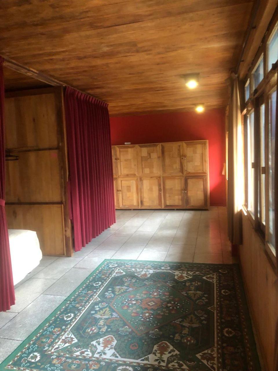 Chakra Tavern ブドゥグル エクステリア 写真